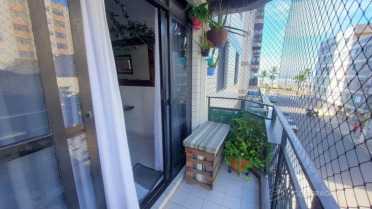 BELÍSSIMO APARTAMENTO, À 110M DO MAR — foto 1