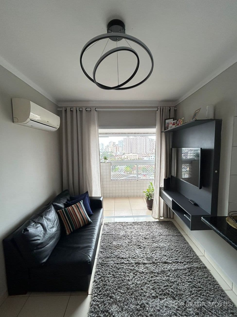 BELÍSSIMO APARTAMENTO, AMPLO E FINO ACABAMENTO — foto 1