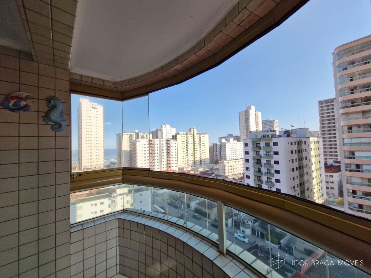 BELÍSSIMO APARTAMENTO, LAZER E À 200M DO MAR — foto 1