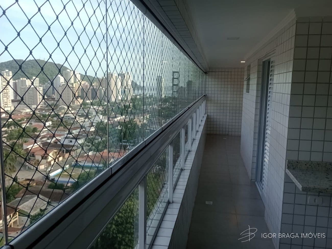 BELÍSSIMO APARTAMENTO, À 900M DO MAR E LAZER COMPLETO — foto 1