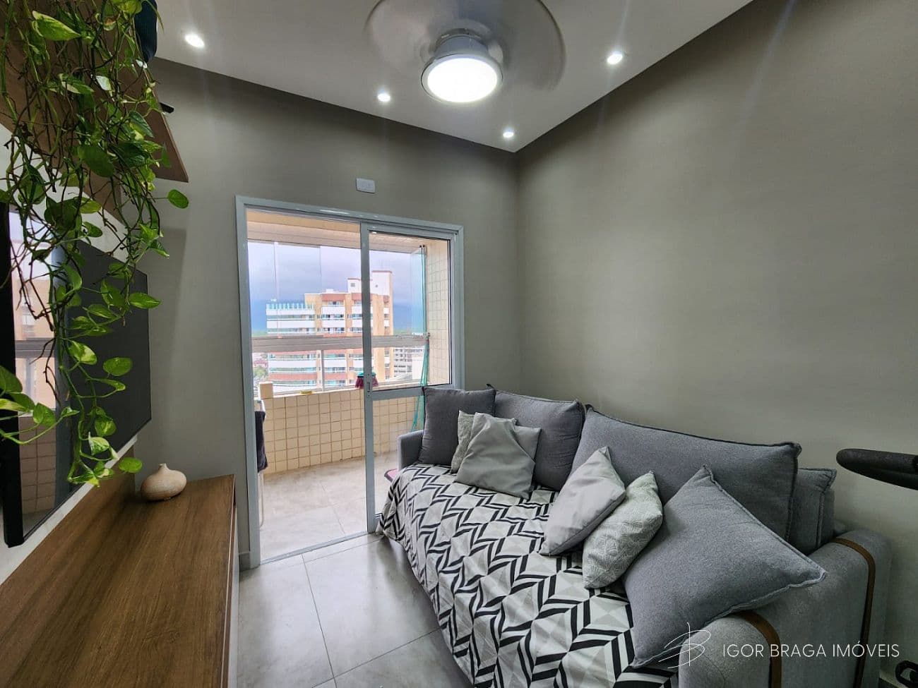 BELÍSSIMO APARTAMENTO, FINO ACABAMENTO E LAZER COMPLETO — foto 1
