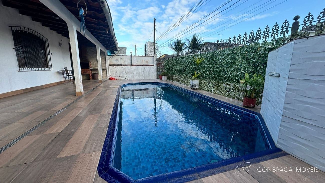 EXCELENTE CASA, AMPLA E ÀREA DE LAZER — foto 1