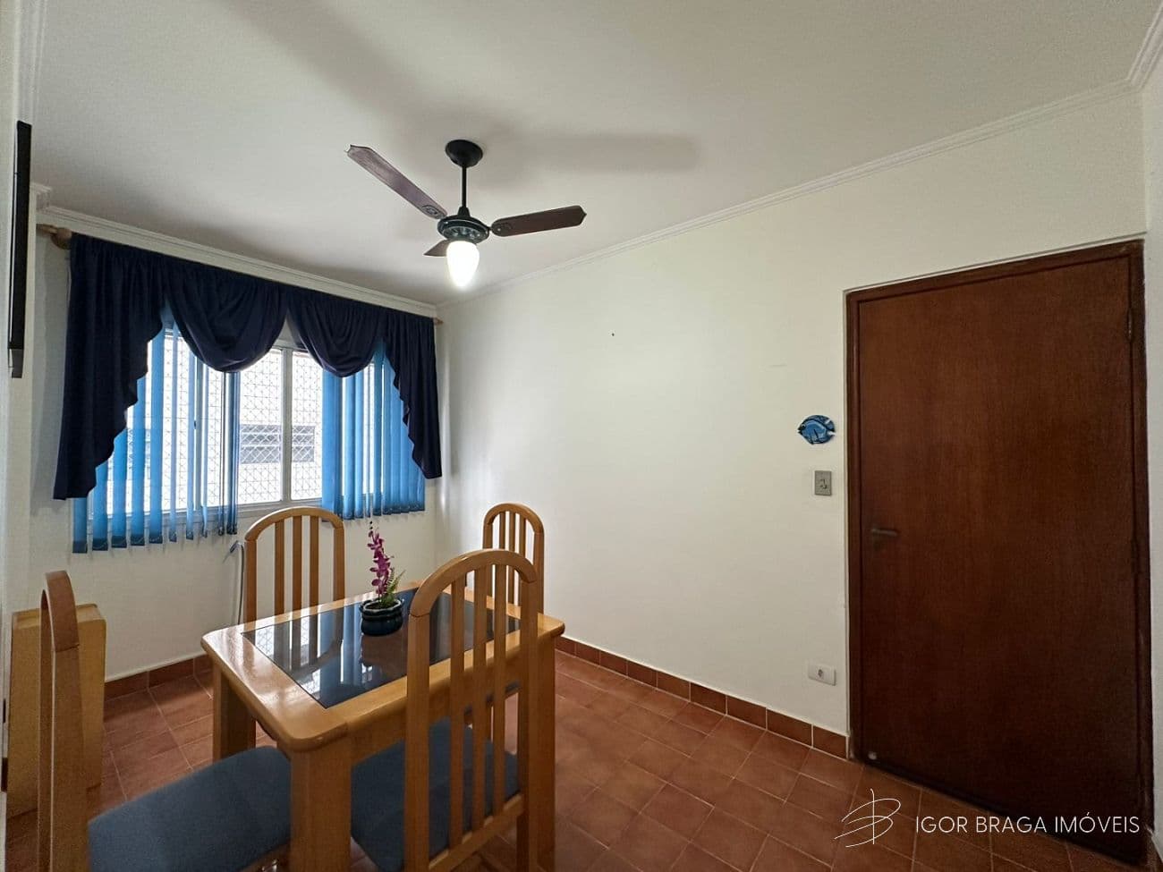 EXCELENTE APARTAMENTO, AMPLO E COM ÀREA DE LAZER — foto 1