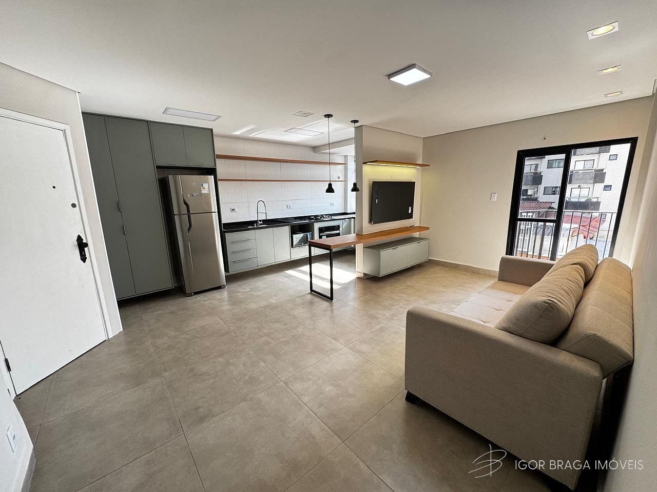 EXCELENTE APARTAMENTO, FINO ACABAMENTO E AMPLO — foto 1