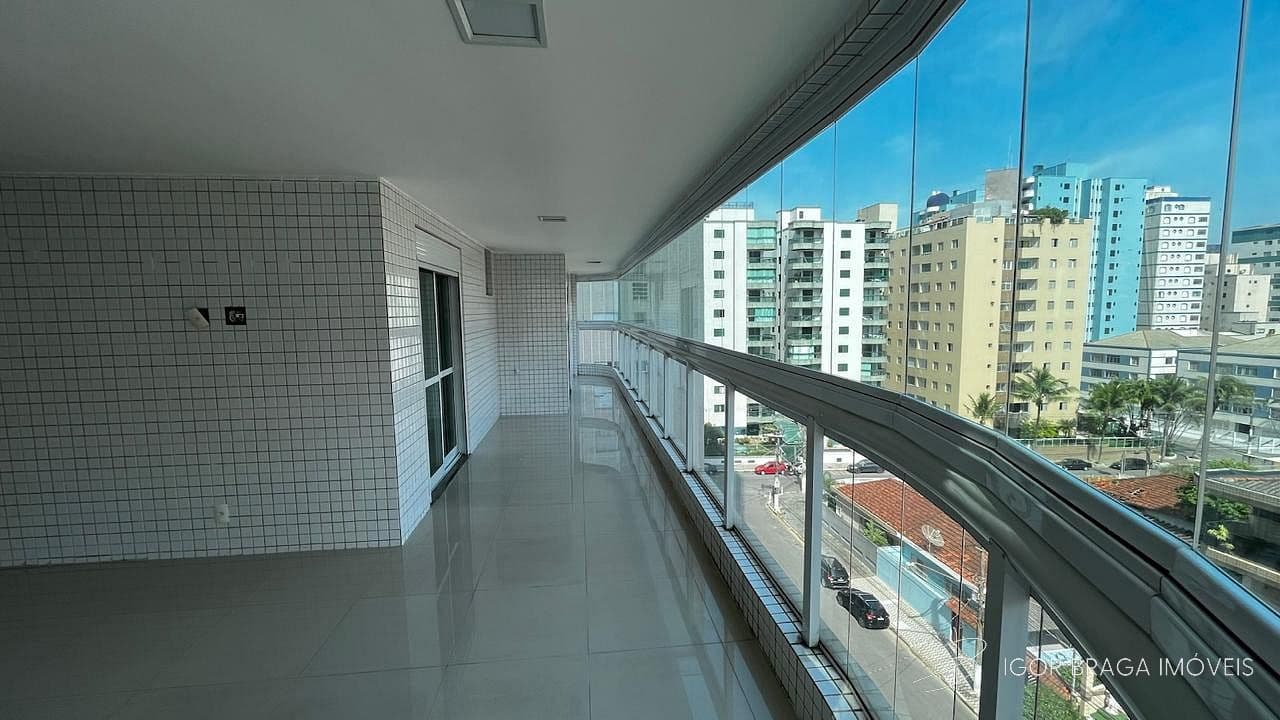 BELÍSSIMO APARTAMENTO, À 150M DO MAR E LAZER COMPLETO — foto 1