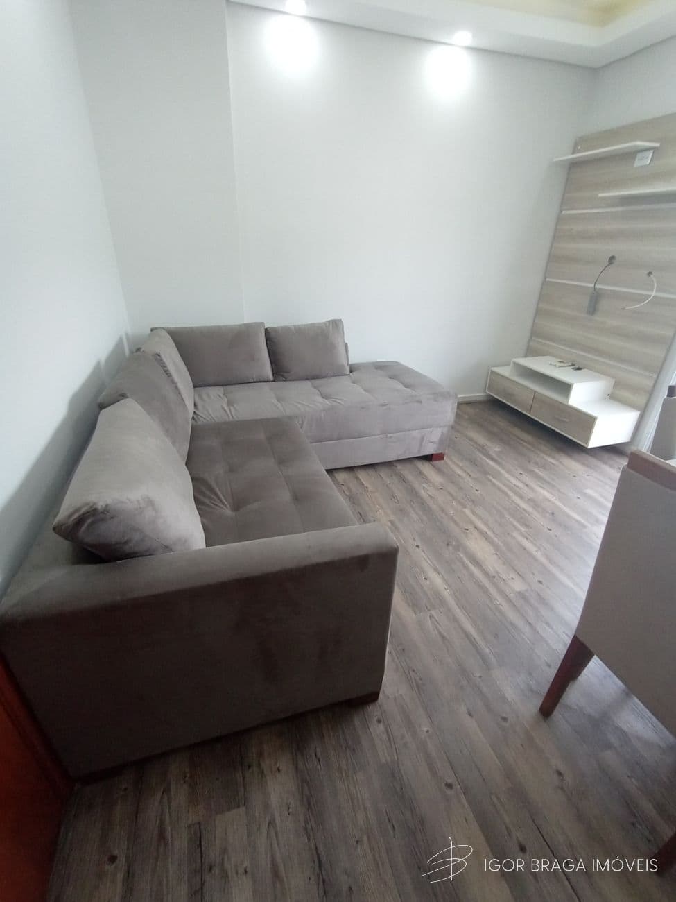 BELÍSSIMO APARTAMENTO, AMPLO E ÀREA DE LAZER — foto 1