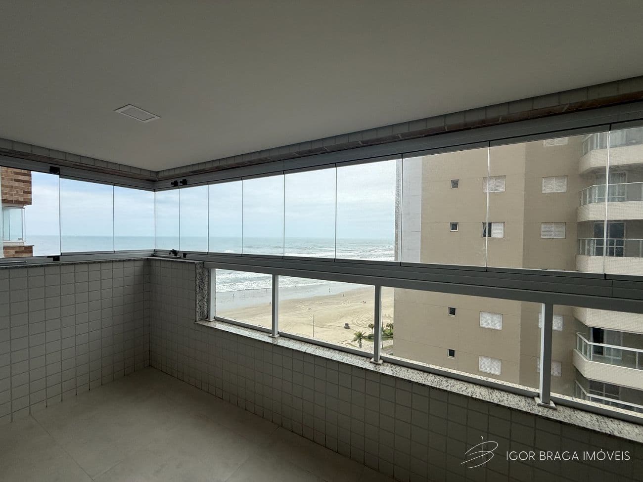 BELISSÍMO APARTAMENTO, FINO ACABAMENTO E LAZER COMPLETO — foto 1