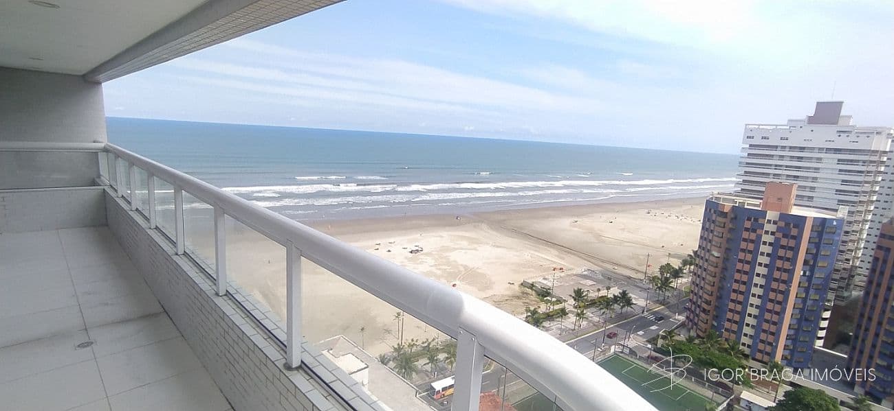 LINDO APARTAMENTO, LAZER COMPLETO À 50M DO MAR — foto 1