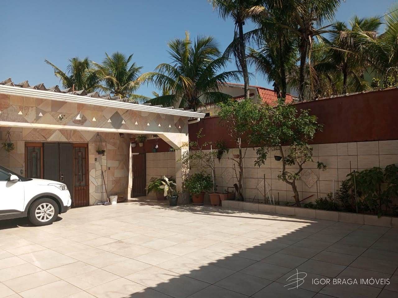 EXCELENTE CASA COM ÁREA GOURMET A 70M DO MAR — foto 1