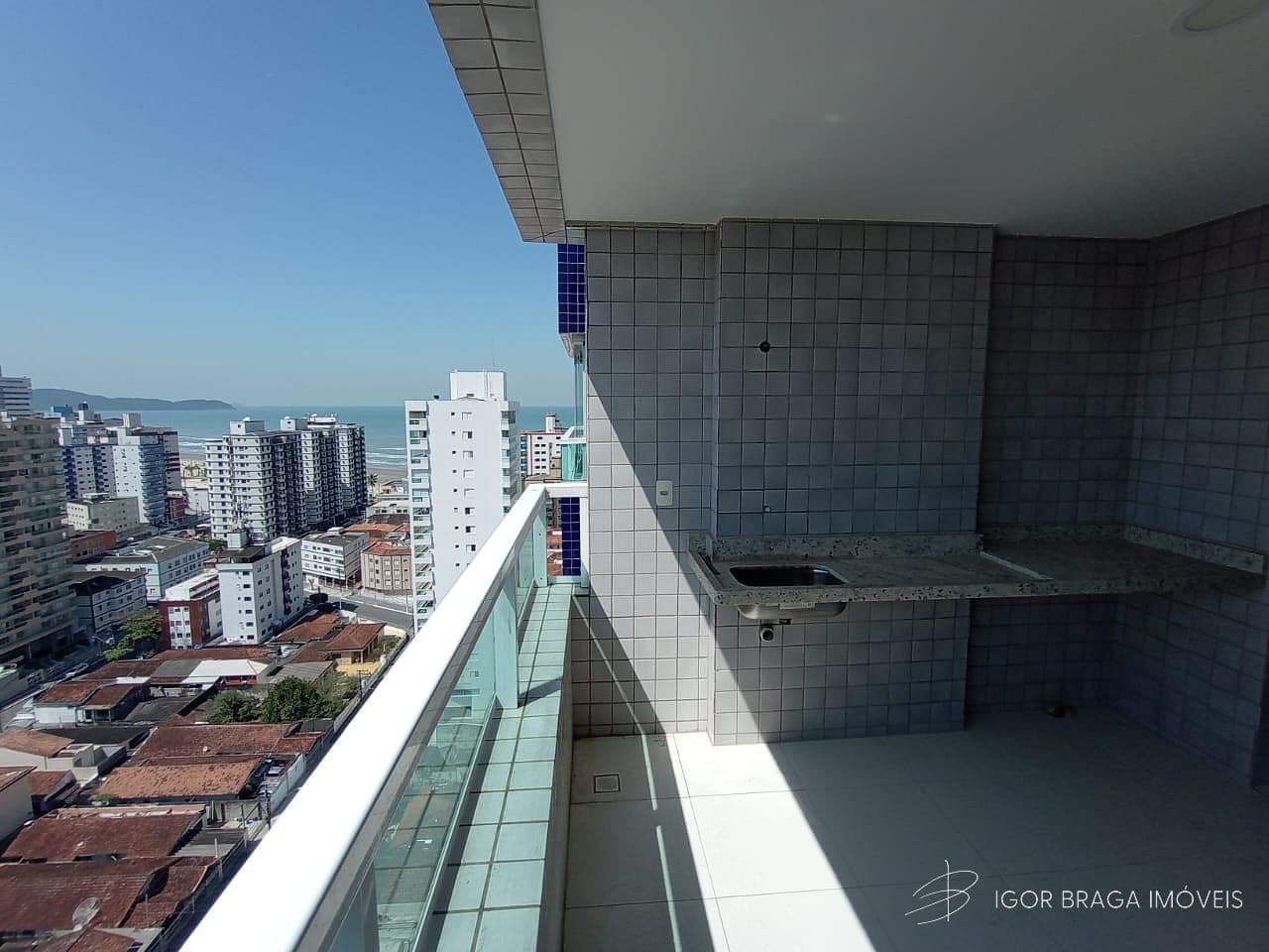 EXCELENTE APARTAMENTO, LAZER COMPLETO À 200M DO MAR — foto 1