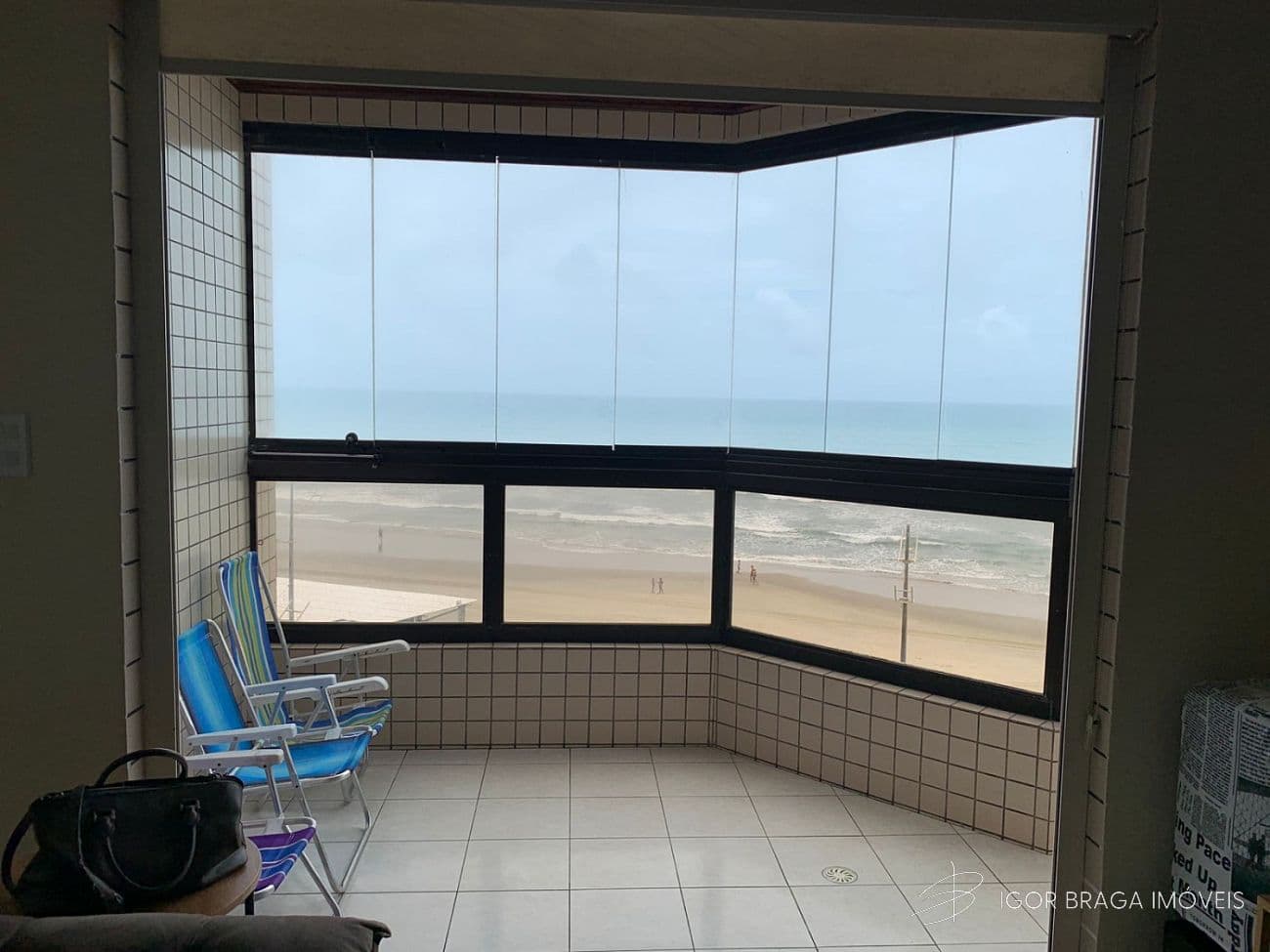 EXCELENTE APARTAMENTO A 50M DO MAR E COM ÁREA DE LAZER COMPLETA — foto 1