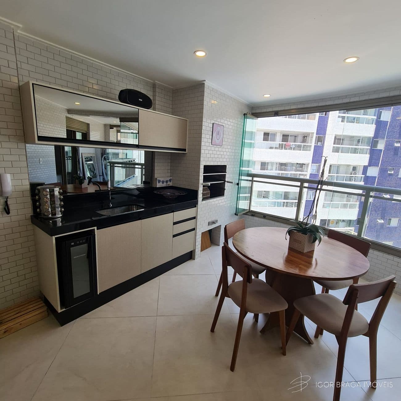 EXCELENTE APARTAMENTO, À 700m DO MAR E LAZER COMPLETO — foto 1