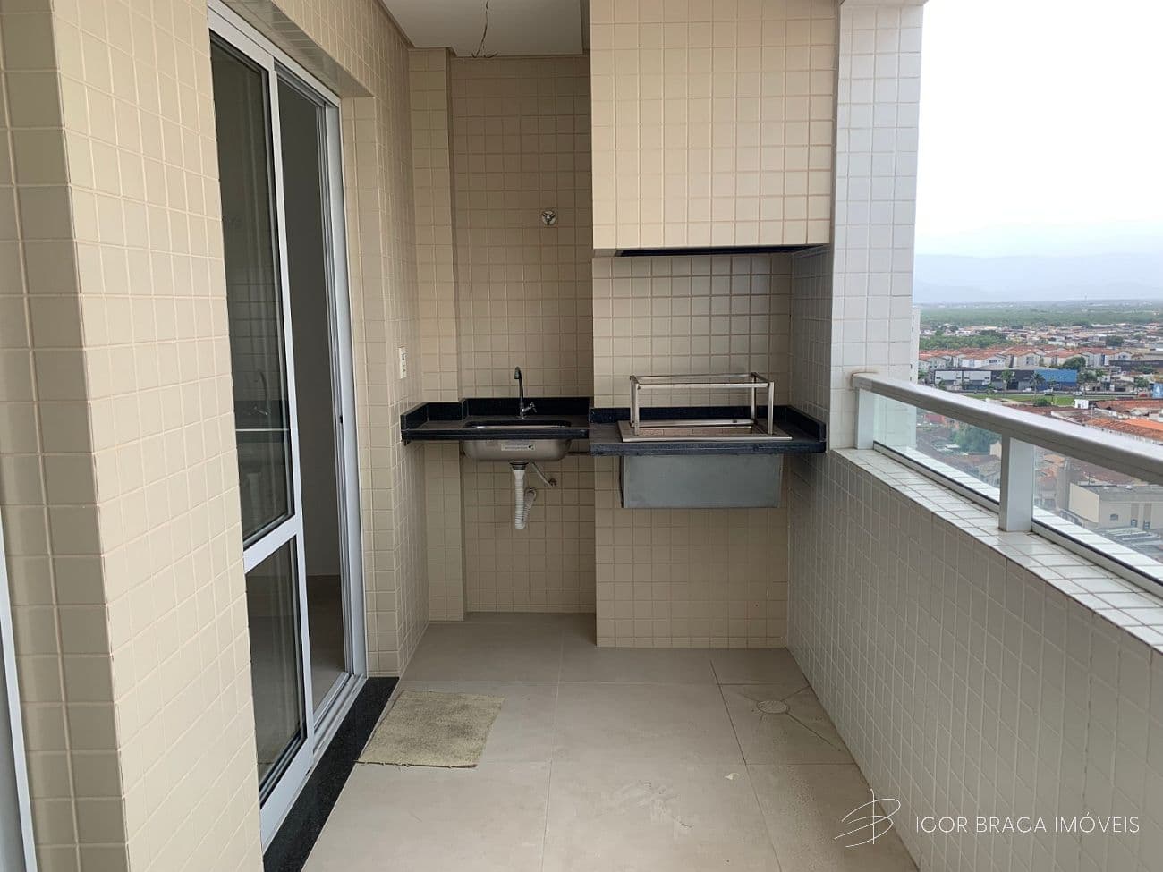 EXCELENTE APARTAMENTO A 500M DO MAR COM LAZER COMPLETO — foto 1