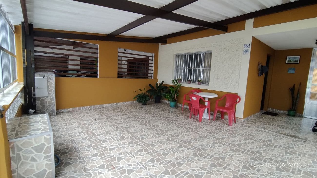 EXCELENTE CASA, AMPLA E À 600M DO MAR — foto 1