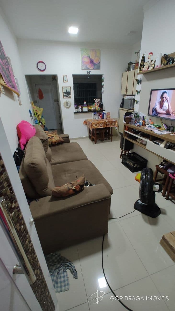 BELÍSSIMA CASA EM CONDOMÍNIO, À 900M DO MAR E LAZER — foto 1