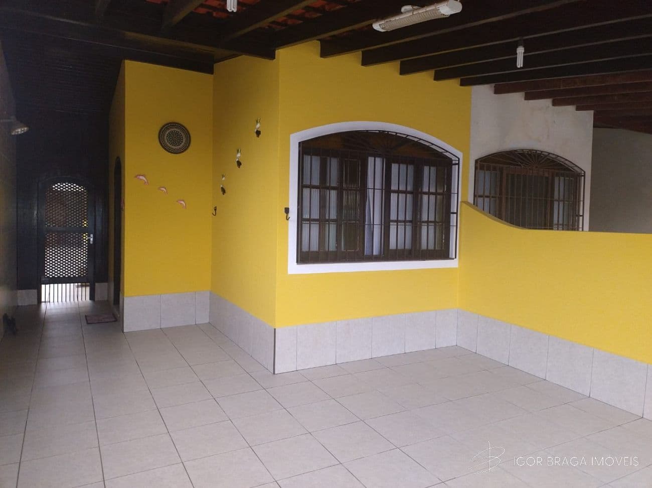 BELÍSSIMA CASA GEMINADA, ÁREA GOURMET E À 500M DO MAR — foto 1