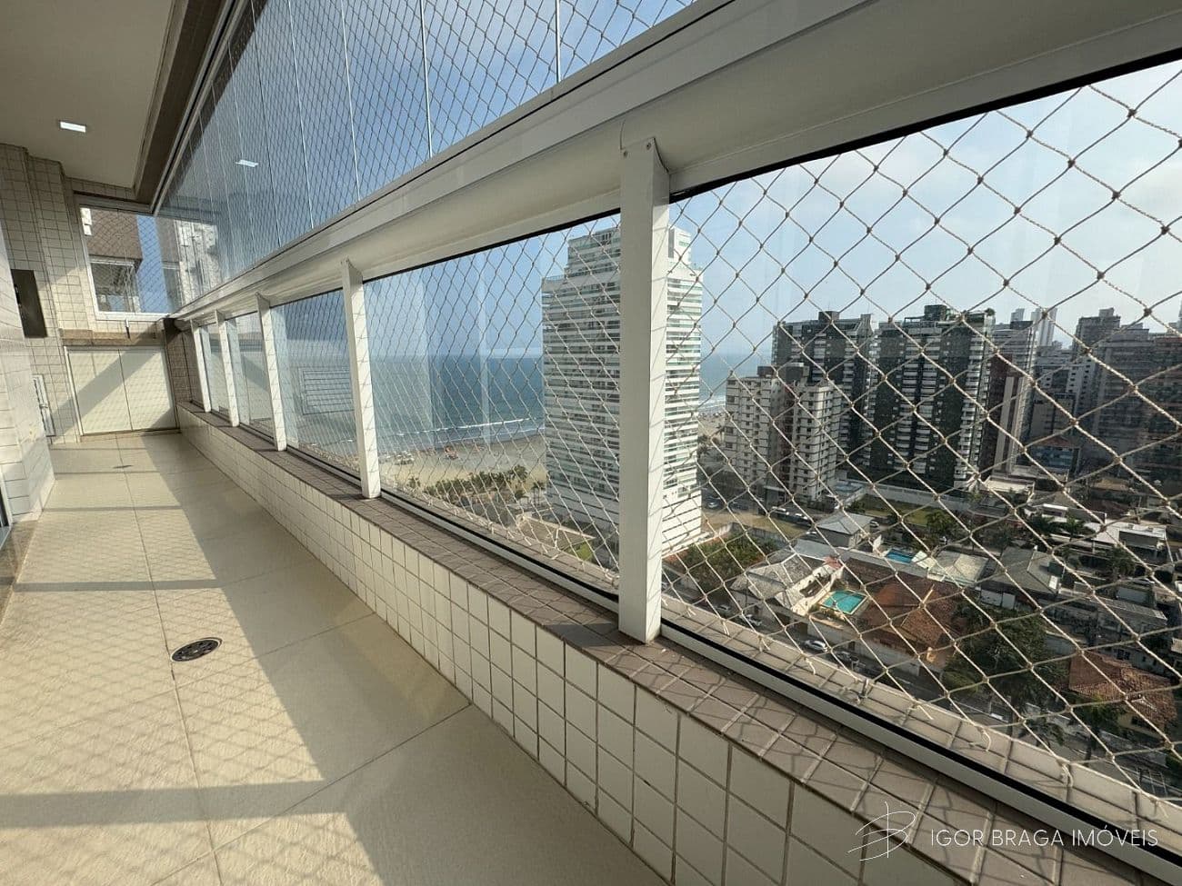 INCRÍVEL APARTAMENTO, Á 60M DO MAR E LAZER COMPLETO — foto 1