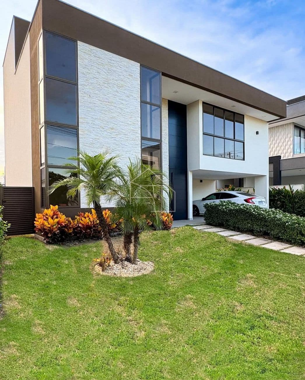 Casa à Venda no Condomínio Alphaville Jacuhy – 4 Quartos (3 Suítes) — foto 1