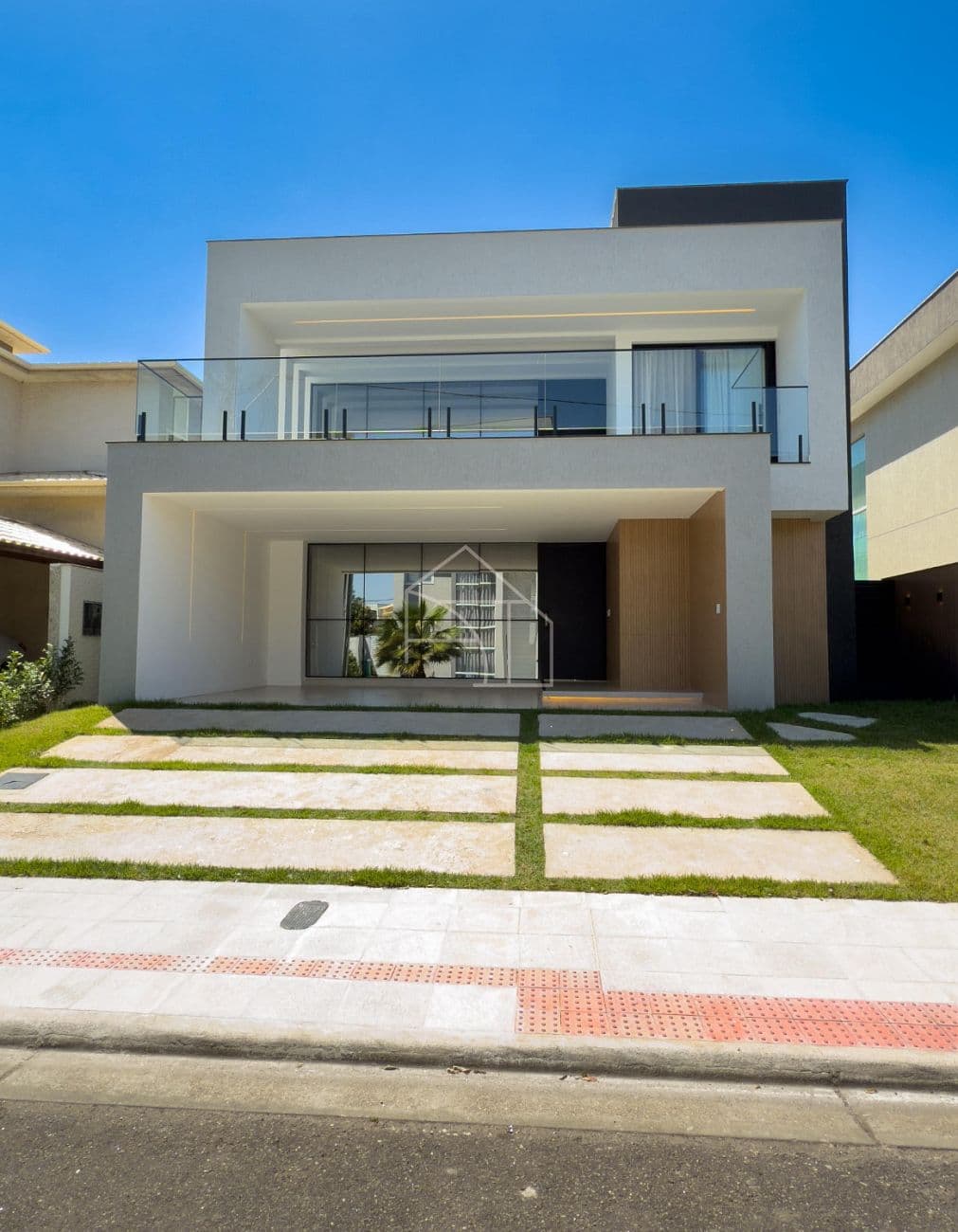 Casa de Alto Padrão 4 quartos 3 suítes no Condomínio Boulevard Lagoa — foto 1