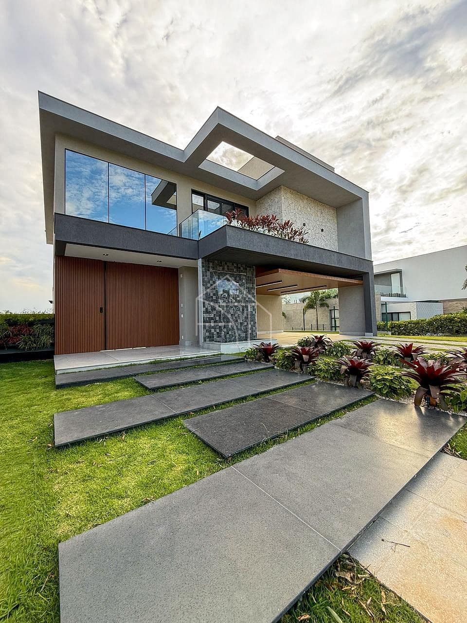 Casa de Alto Padrão – Condomínio Alphaville Jacuhy Residencial 1 — foto 1