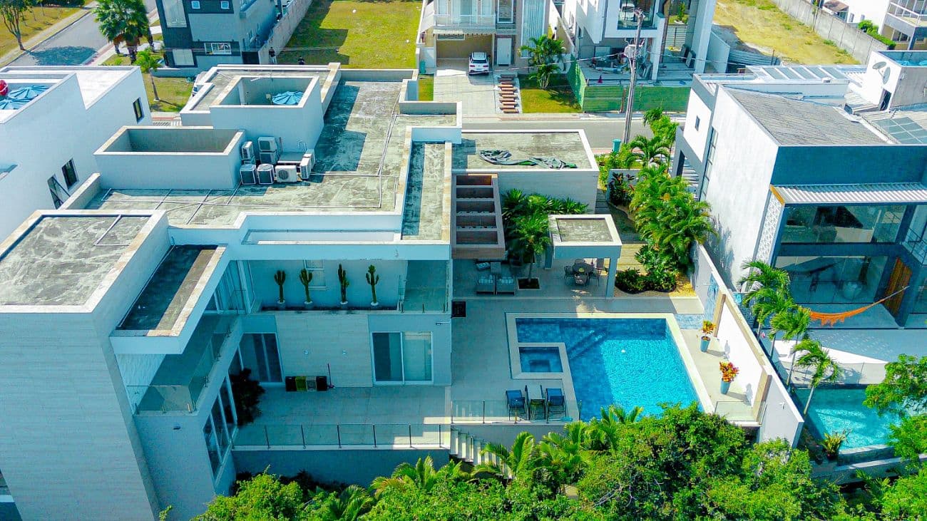 Luxuosa Casa à Venda no Condomínio Boulevard Lagoa - Porteira Fechada — foto 1