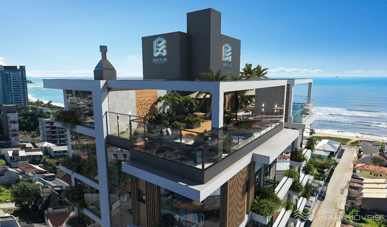 3 suítes, piscina, quadra mar em Balneário Piçarras — foto 1