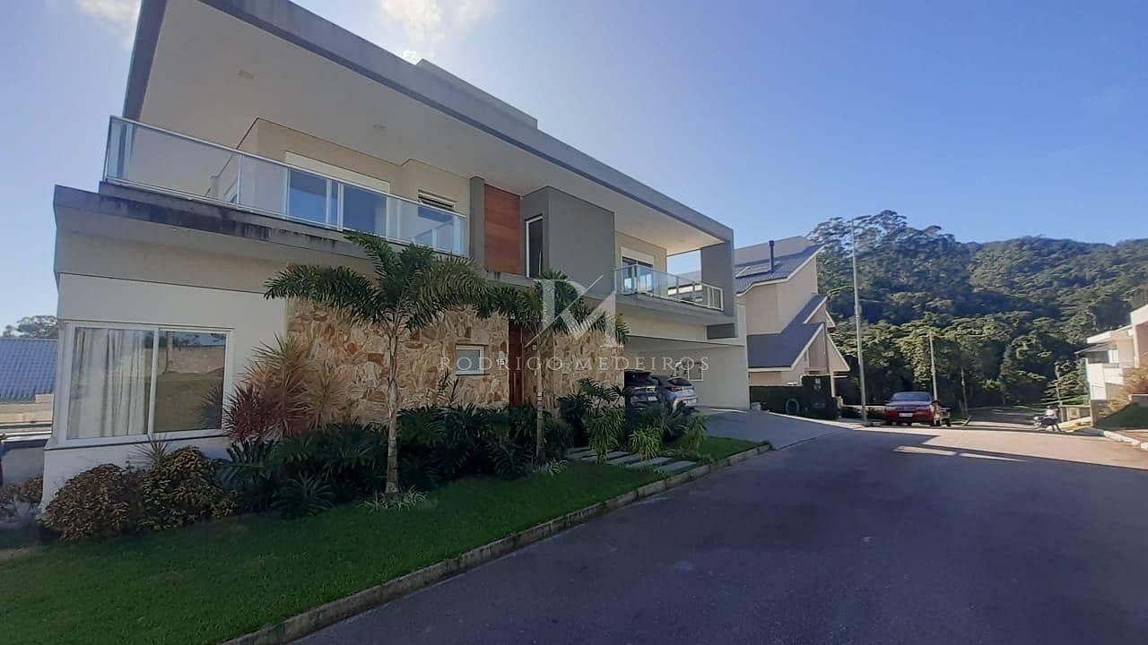 Casa 4 Suítes - Cacupé, Florianópolis/SC — foto 1