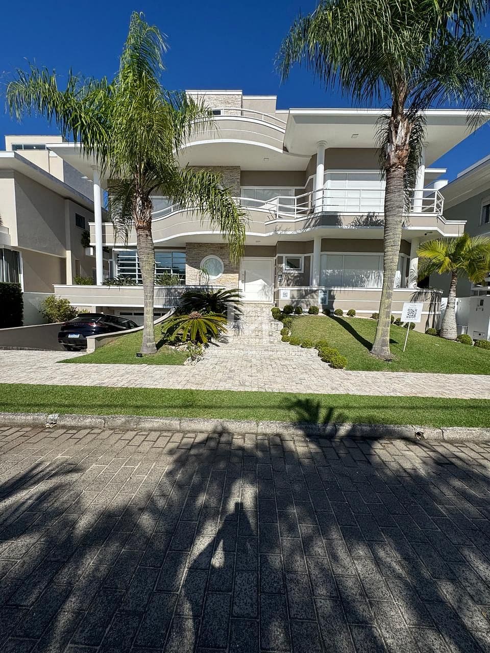 Casa 5 Suites - Jurerê Internacional - Florianópolis-SC — foto 1