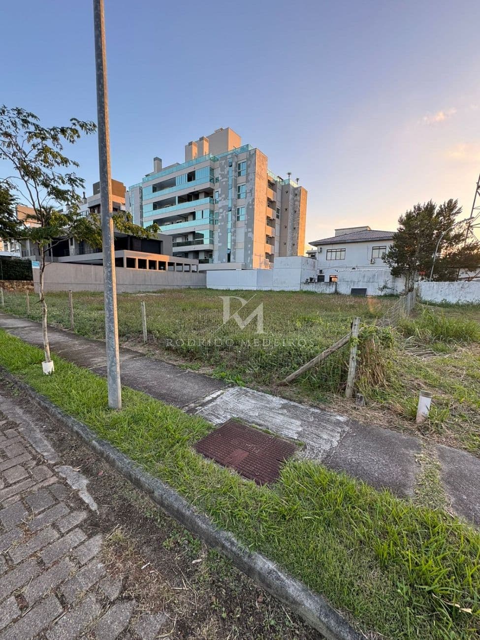 Terreno Bosque Amoraeville — foto 1