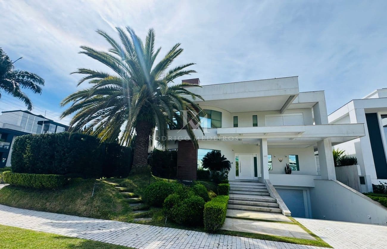Casa à venda em Jurerê Internacional, Florianópolis/SC, com 5 suítes — foto 1