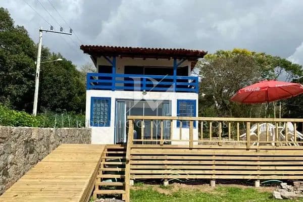Casa com 3 quartos e terreno amplo à venda na Lagoa da Conceição, Florianópolis/SC — foto 1