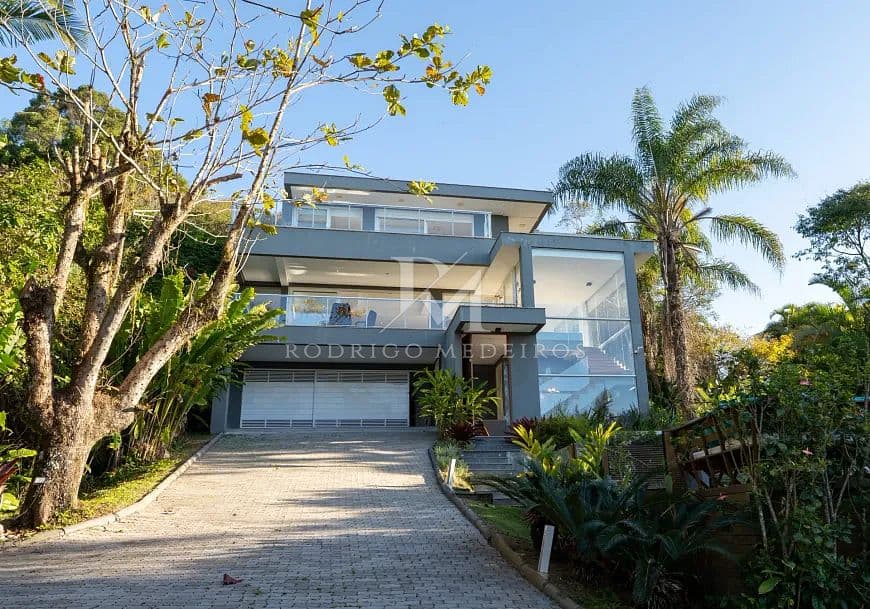 Casa de alto padrão com vista para o mar em Canajurê, Florianópolis/SC — foto 1