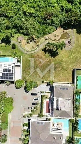 Terreno à venda com vista no Premier Jurerê, em Florianópolis — foto 1