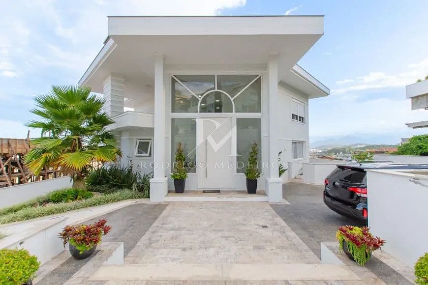 Casa em condomínio com 4 suítes e vista para o mar no Bosque das Mansões, São José/SC — foto 1