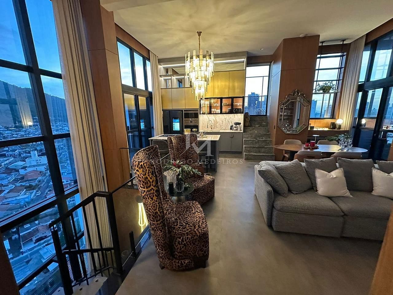 Cobertura de 3 suítes à venda em Itajaí/SC — foto 1