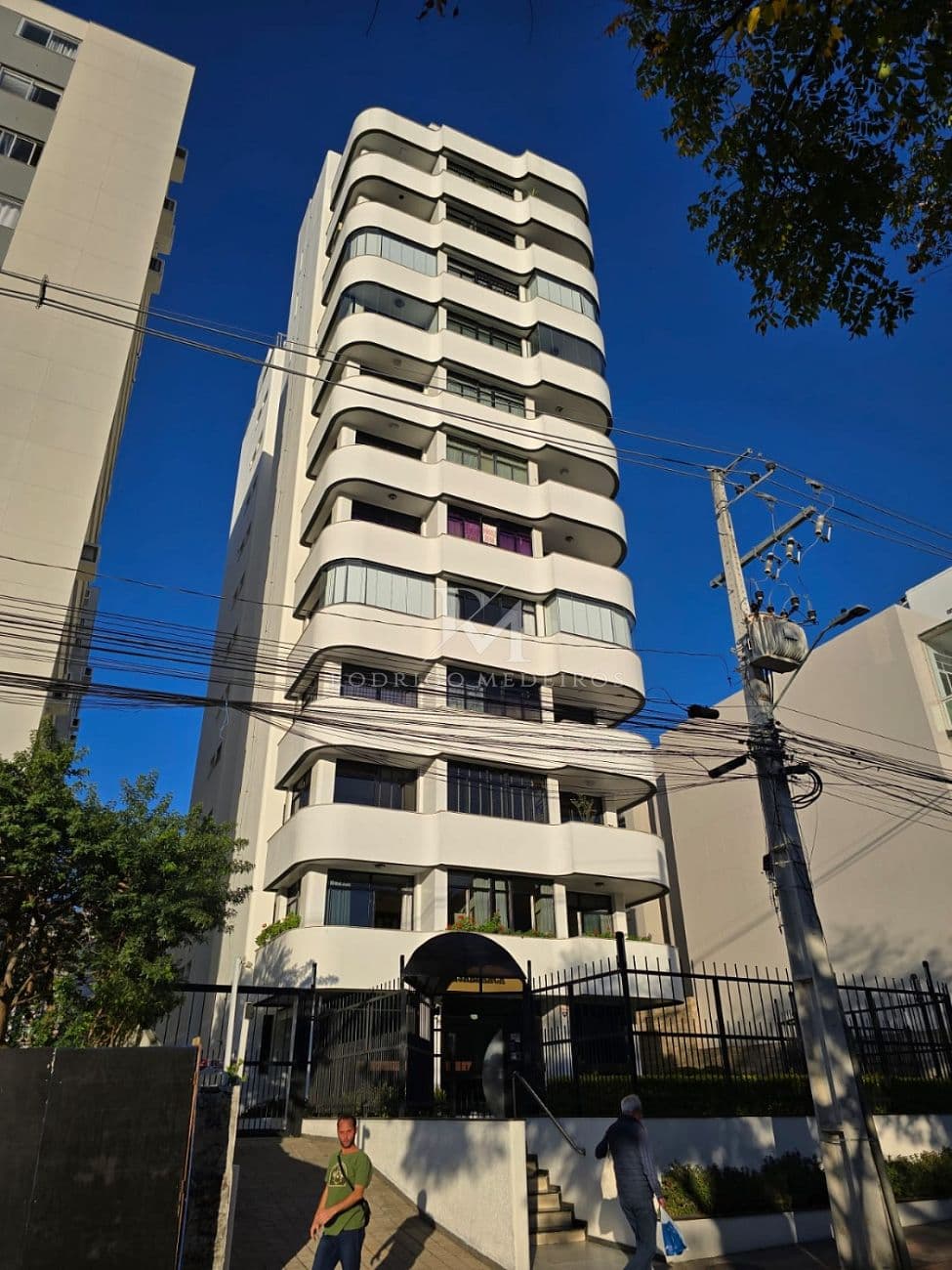 Apartamento exclusivo com 4 quartos no Centro de Florianópolis — foto 1