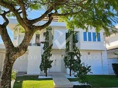 Casa com 5 quartos e área gourmet em Jurerê Internacional, Florianópolis/SC — foto 1