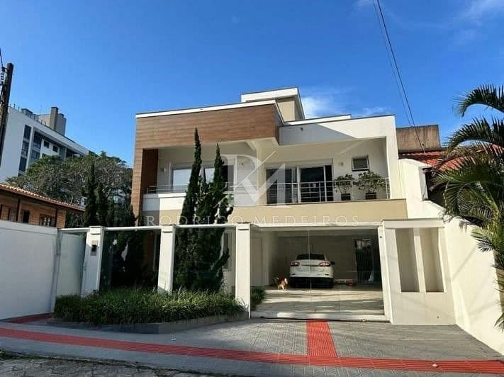 Casa de 3 quartos à venda em Coqueiros, Florianópolis — foto 1