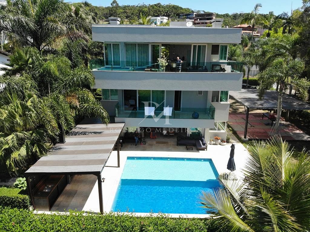 Casa em condomínio com 5 suítes e piscina na Ilhota, Itapema/SC — foto 1