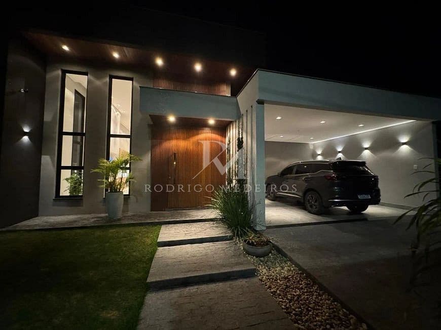 Casa térrea com 3 dormitórios a 500 m do mar no Campeche/SC — foto 1