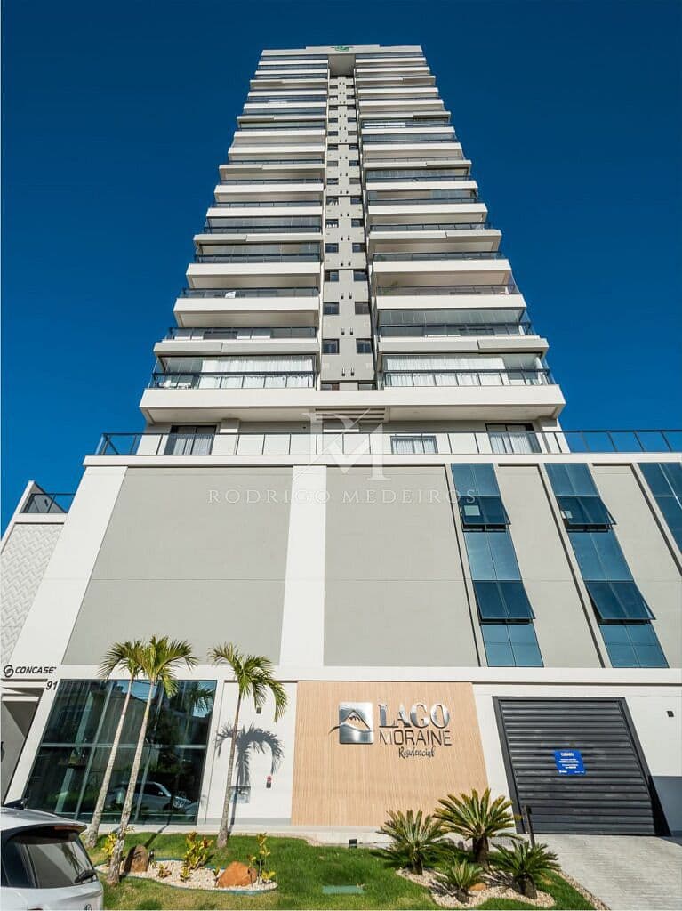 Apartamento com vista para o mar no bairro Fazenda, em Itajaí SC — foto 1