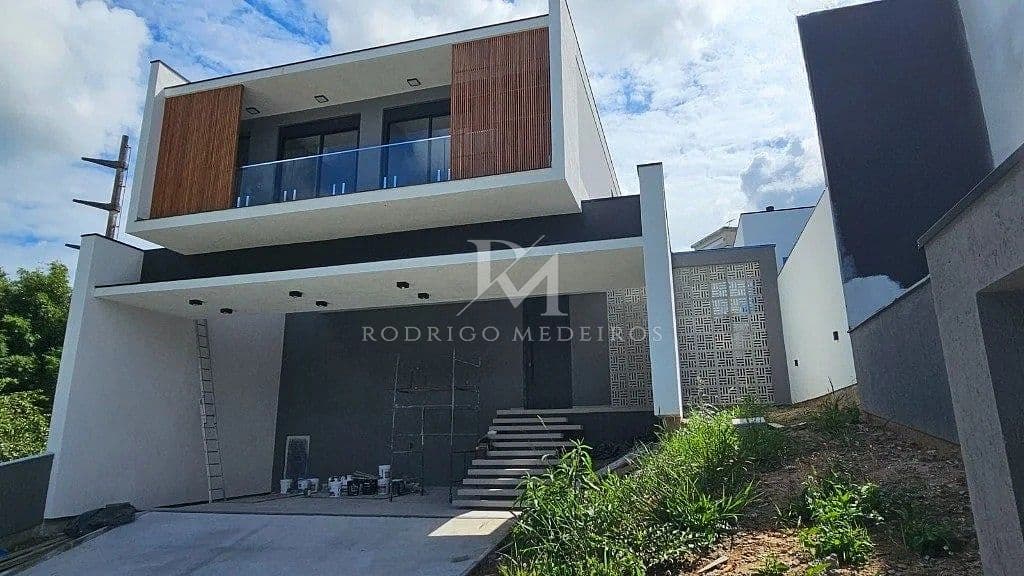 Casa com 3 suítes à venda na Pedra Branca, Palhoça/SC — foto 1