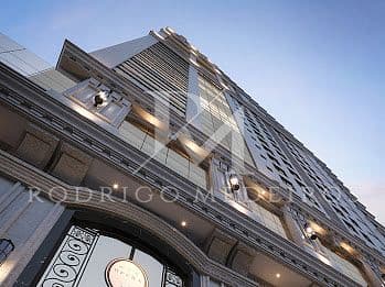 Apartamento alto padrão de frente para o mar na Meia Praia, Itapema — foto 1