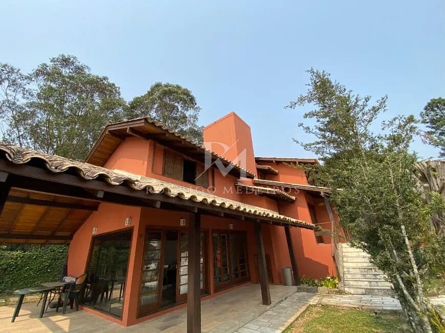 Casa 4 Dormitórios, Mobiliada no bairro João Paulo em Florianópolis/SC — foto 1