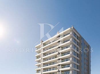 Apartamento com 3 suítes a 180m da praia em Balneário Piçarras — foto 1