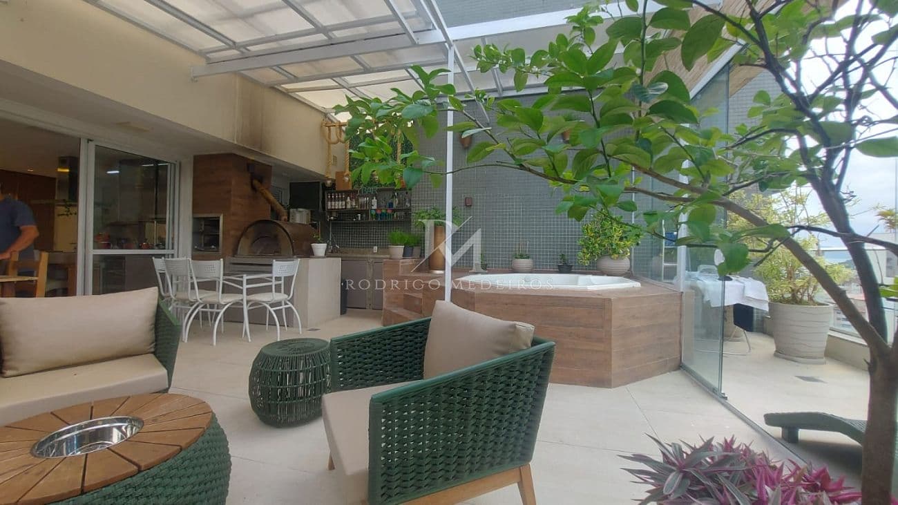 Cobertura com 2 dormitórios à venda no Itacorubi, Florianópolis — foto 1