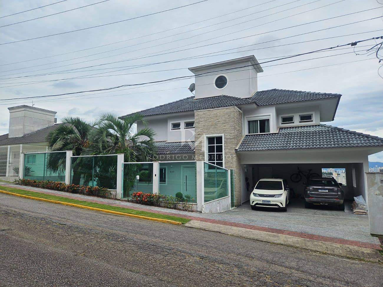 Casa com 3 suítes à venda no Bosque das Mansões, São José — foto 1