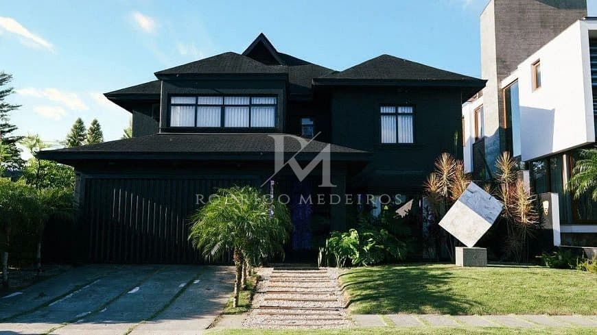 Casa com 4 dormitórios à venda em Jurerê Internacional, Florianópolis — foto 1