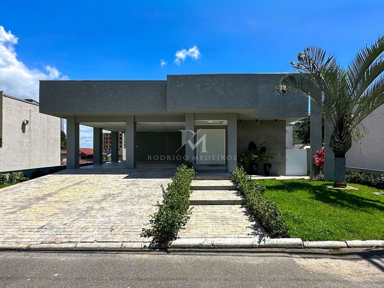 Casa em condomínio com 4 suítes na Barra, Balneário Camboriú — foto 1