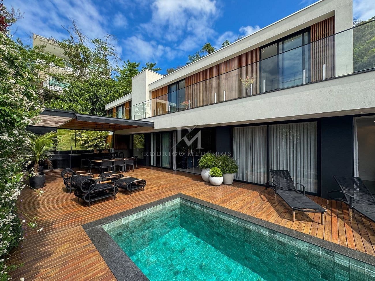 Casa em condomínio com 4 suítes na Barra, Balneário Camboriú — foto 1